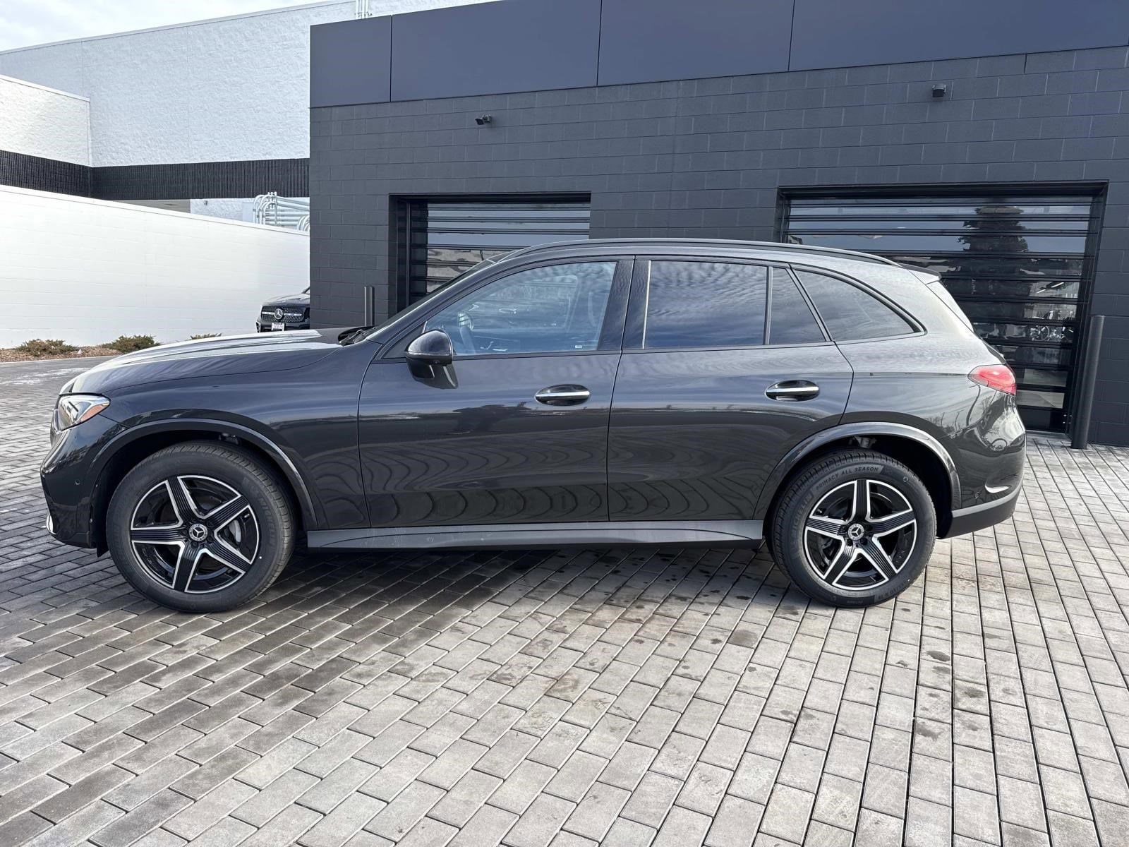 2026 MERCEDES-BENZ GLC-CLASS - Image 2