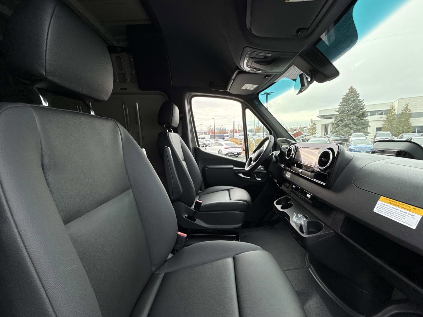 2026 MERCEDES-BENZ SPRINTER - Image 5