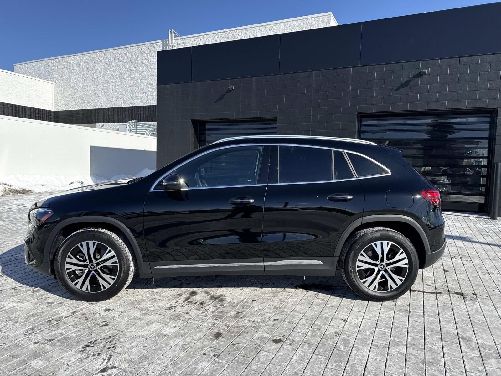 2026 MERCEDES-BENZ GLA-CLASS - Image 2