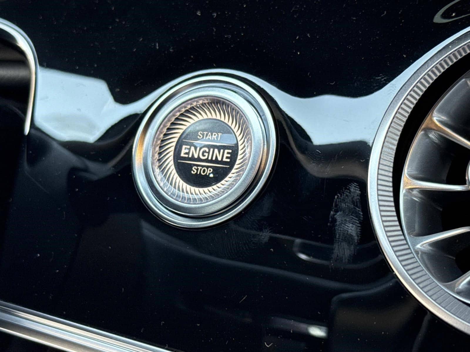 2026 MERCEDES BENZ AMG GT - Image 35