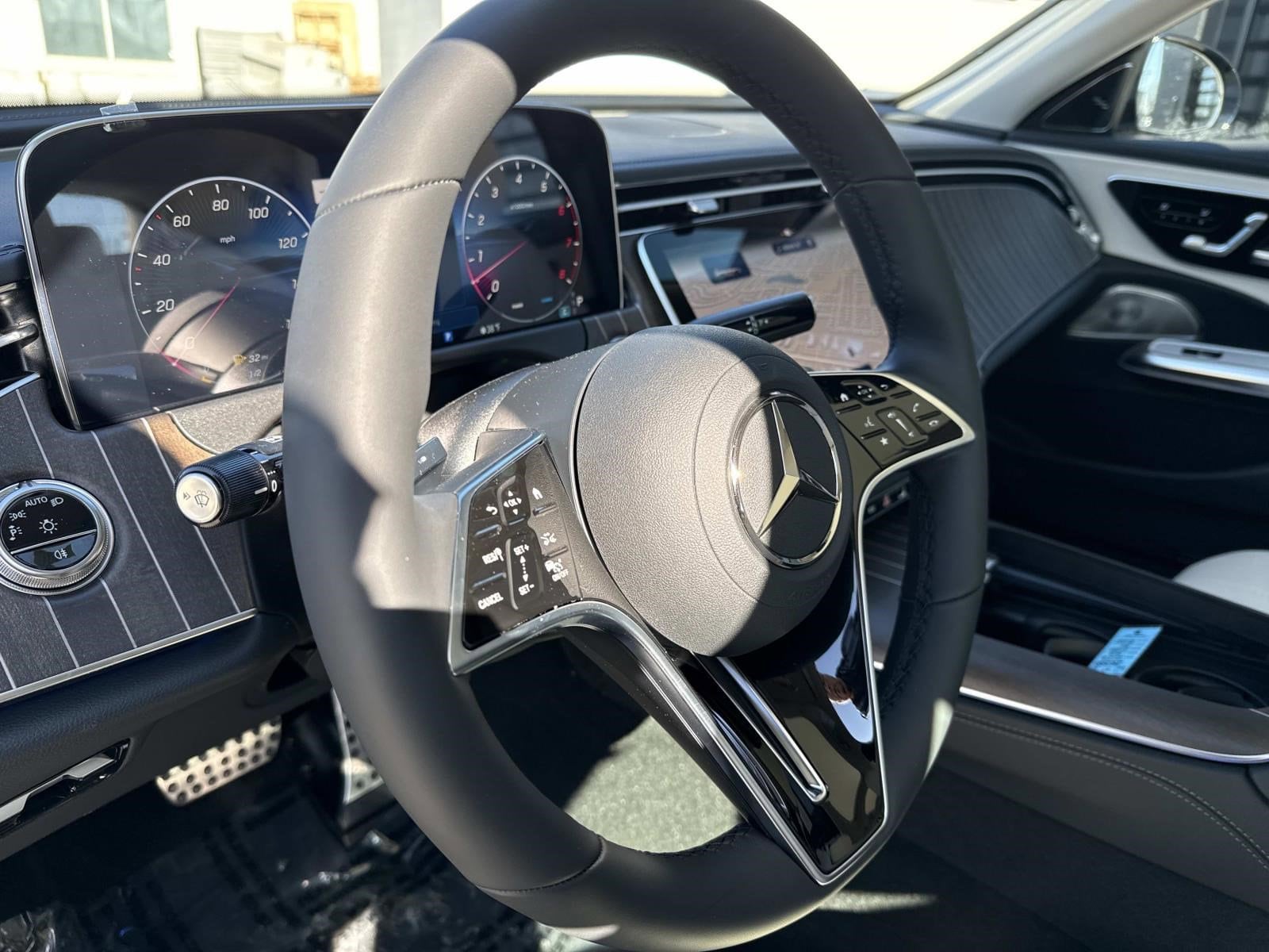 2026 MERCEDES-BENZ E-CLASS - Image 32