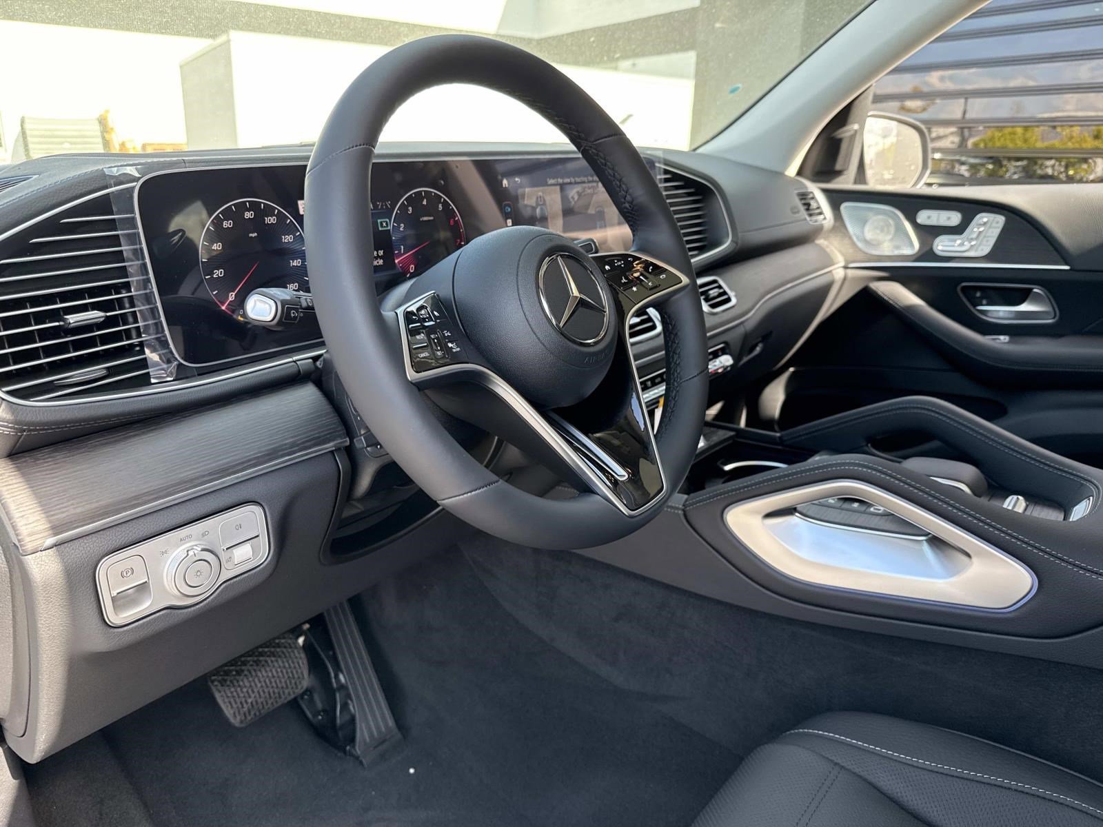 2026 MERCEDES-BENZ GLS-CLASS - Image 30