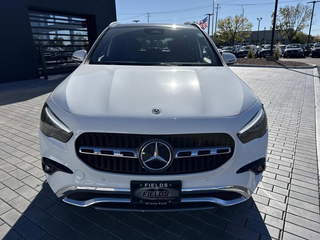 New 2025 Mercedes-Benz GLA 4MATIC SUV