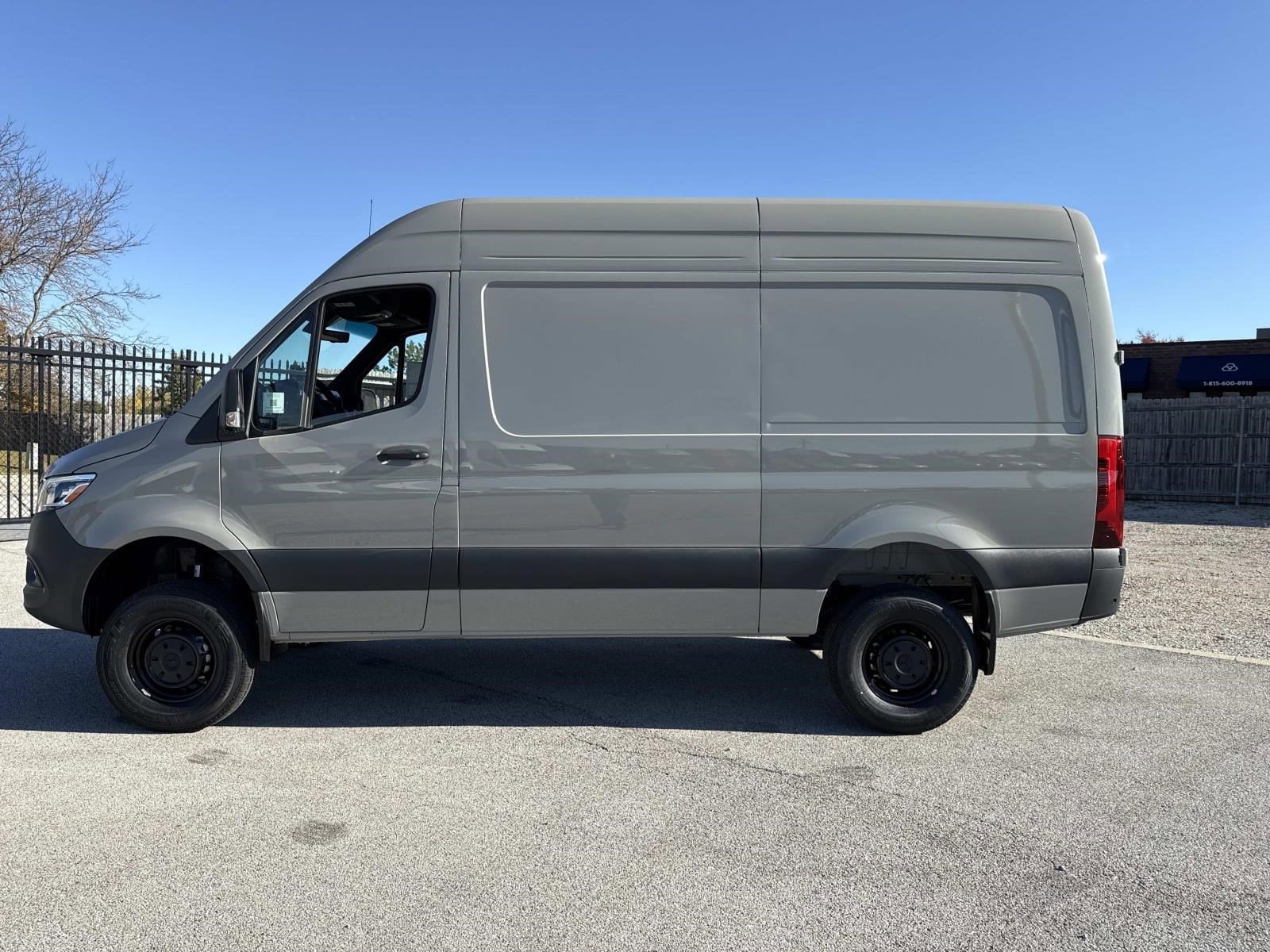 2026 MERCEDES-BENZ SPRINTER - Image 12
