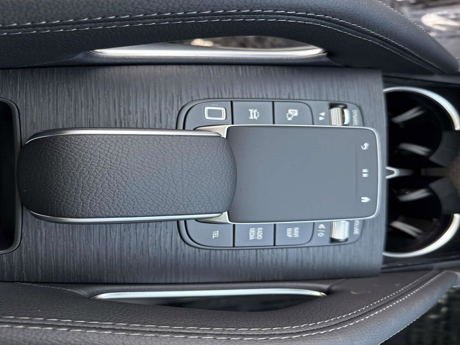 2026 MERCEDES-BENZ GLE-CLASS - Image 37