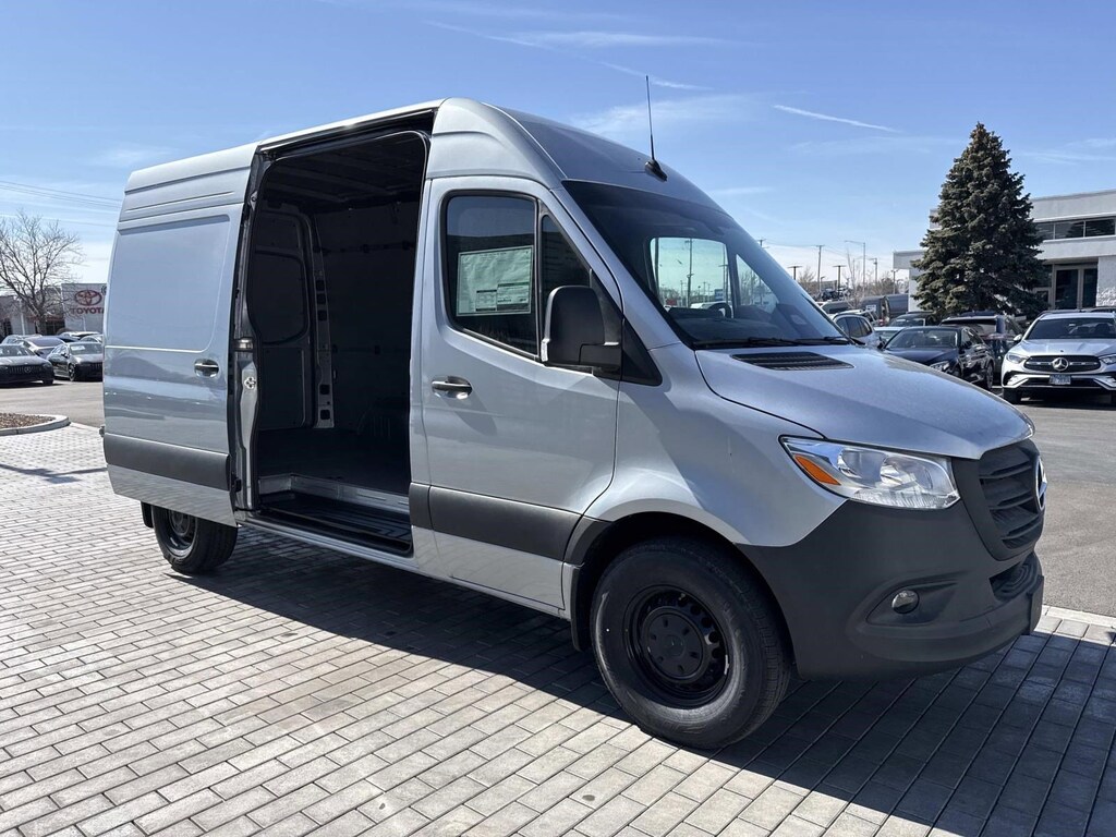 New 2026 Mercedes-Benz Sprinter 2500 Standard Roof 4-Cyl Diesel HO Van Cargo Van