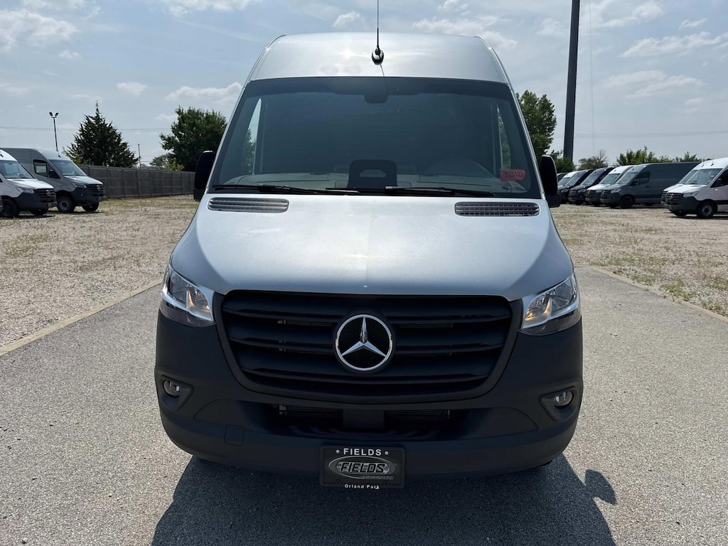 New 2025 Mercedes-Benz Sprinter 2500 High Roof 4-Cyl Diesel Van Extended Cargo Van