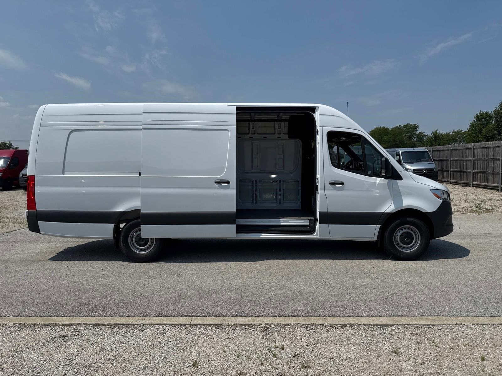 2025 MERCEDES-BENZ SPRINTER - Image 5