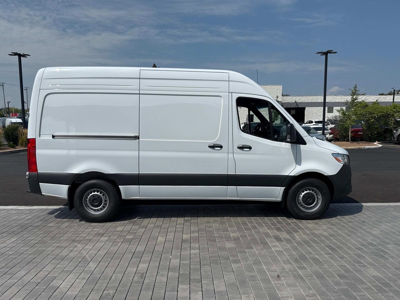 2025 MERCEDES-BENZ SPRINTER - Image 8