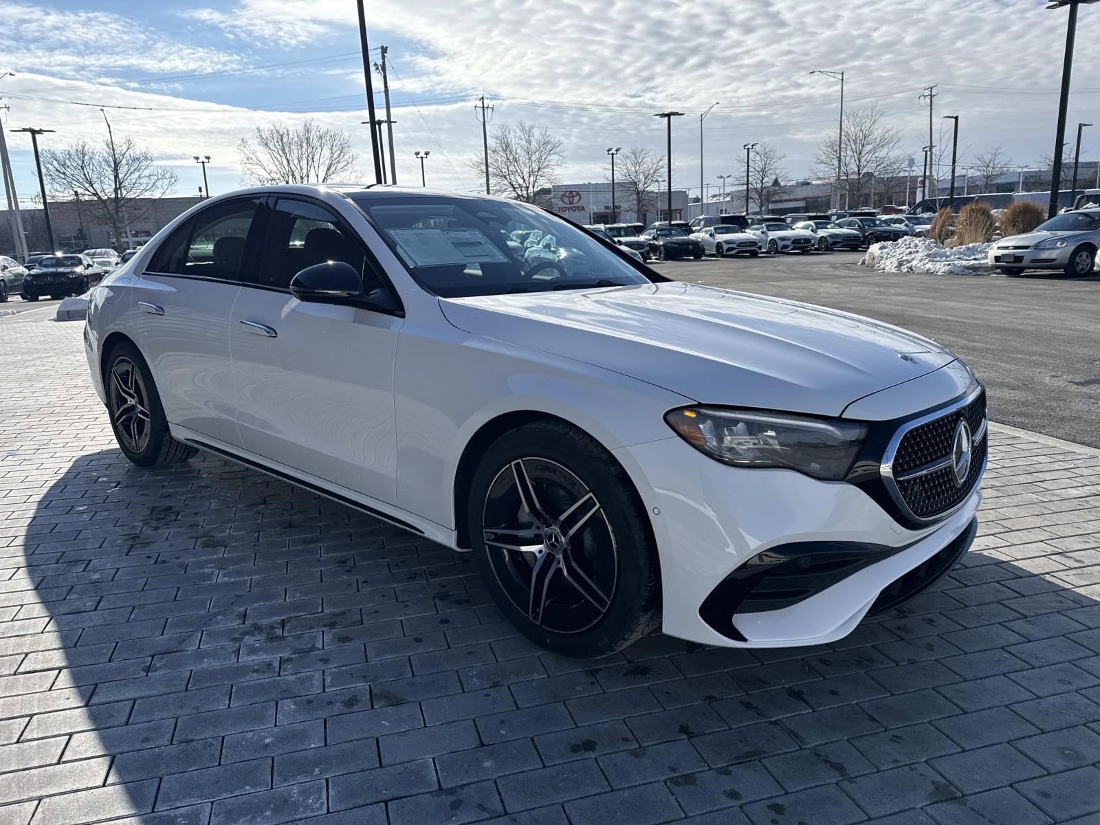 2026 MERCEDES-BENZ E-CLASS - Image 3