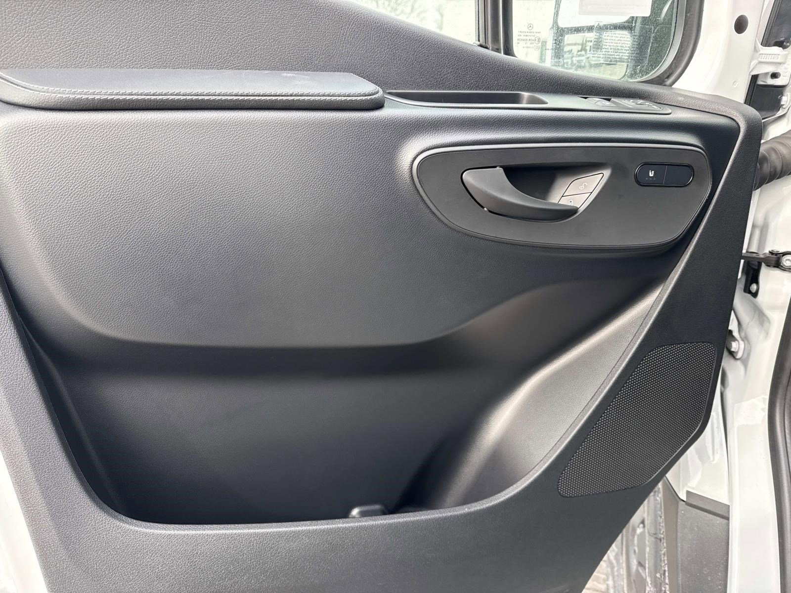2026 MERCEDES-BENZ SPRINTER - Image 13