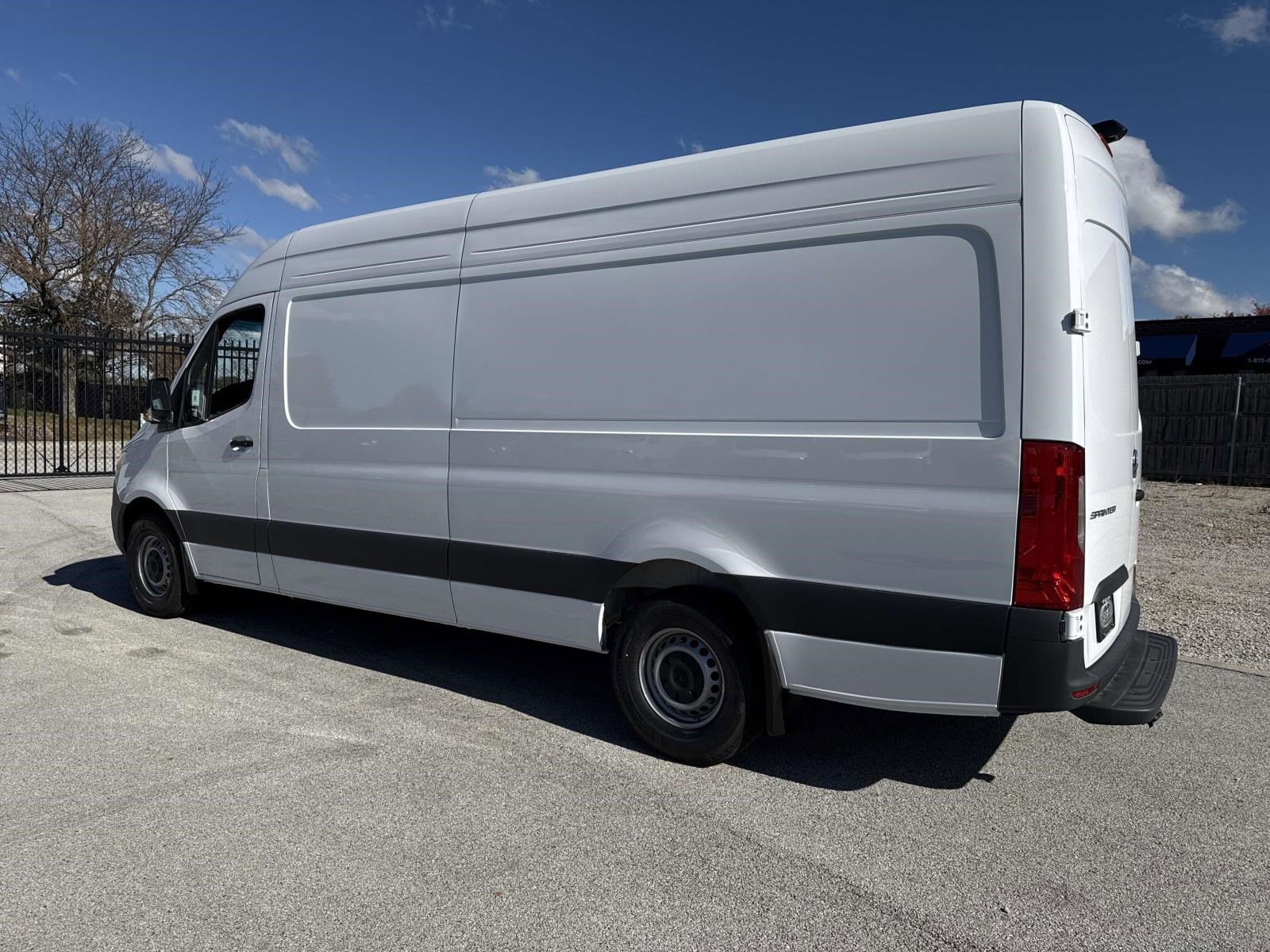 2026 MERCEDES-BENZ SPRINTER - Image 11