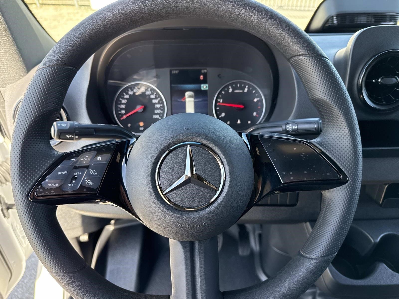 2026 MERCEDES-BENZ SPRINTER - Image 29