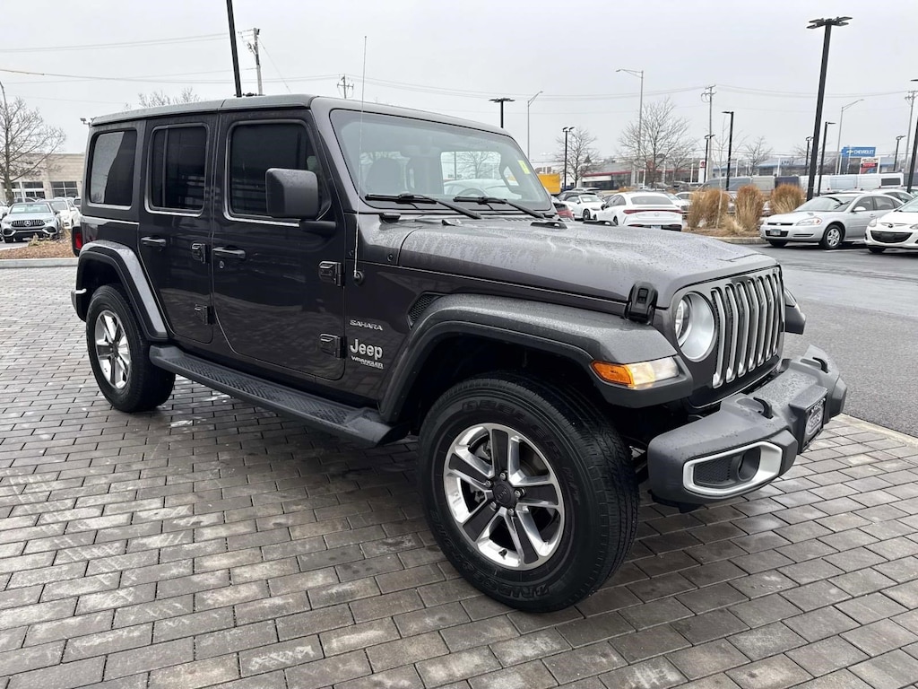 Used 2020 Jeep Wrangler Unlimited Sahara SUV