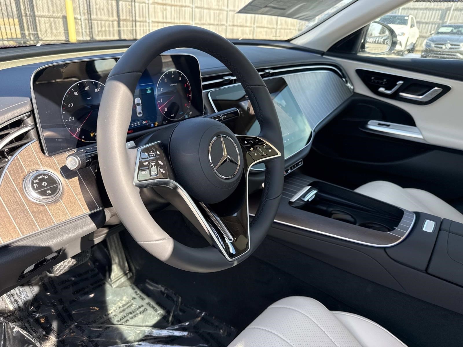 2026 MERCEDES-BENZ E-CLASS - Image 28