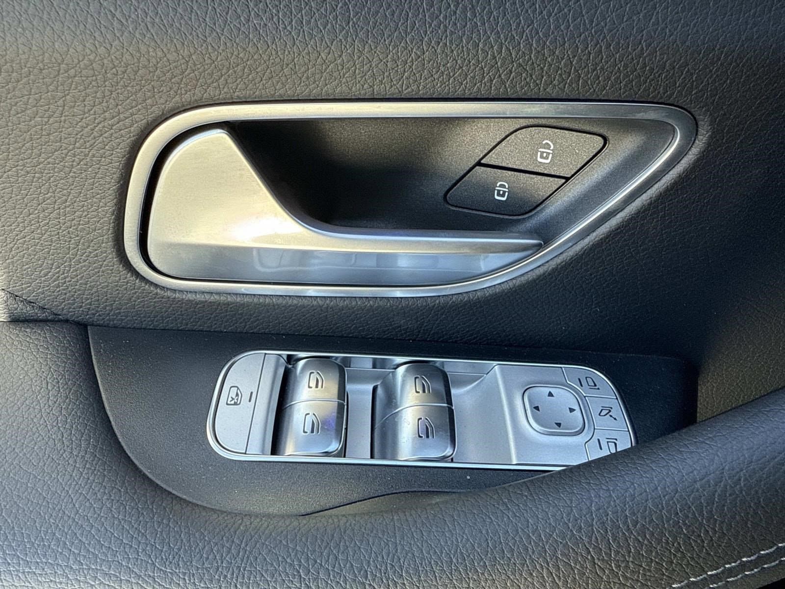 2026 MERCEDES-BENZ GLE-CLASS - Image 25