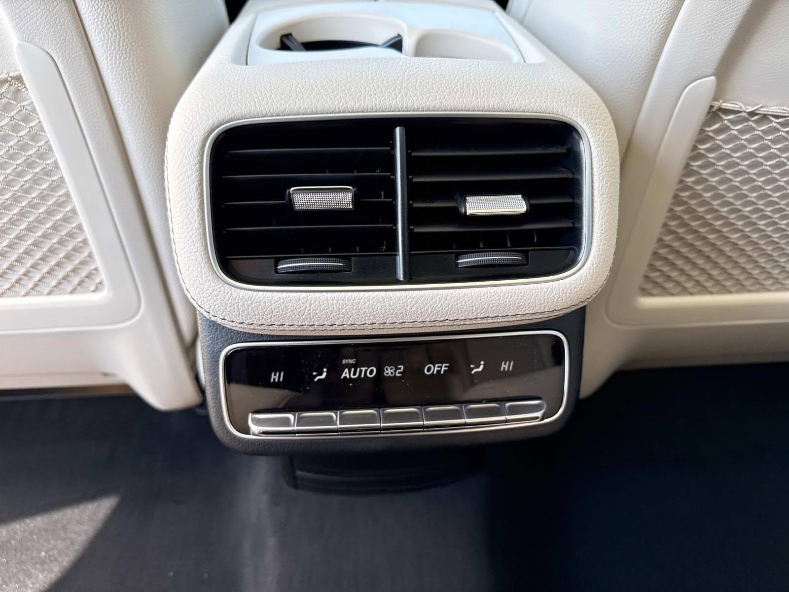 2026 MERCEDES-BENZ GLS-CLASS - Image 25