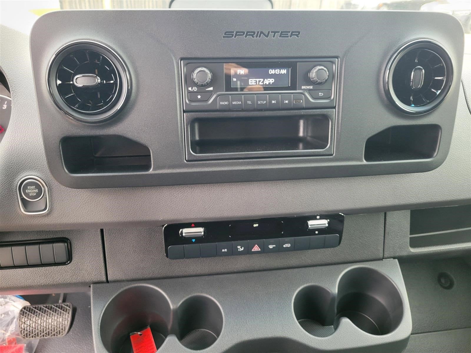 2025 MERCEDES-BENZ SPRINTER - Image 27