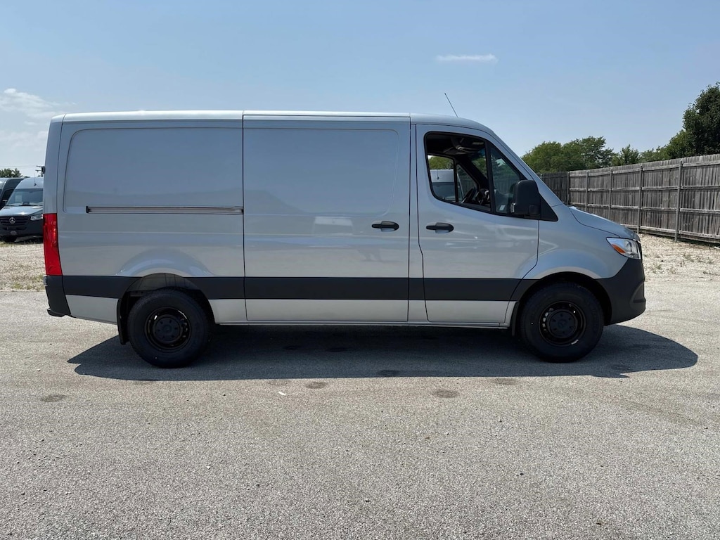 New 2025 Mercedes-Benz Sprinter 2500 Standard Roof 4-Cyl Diesel Van Cargo Van