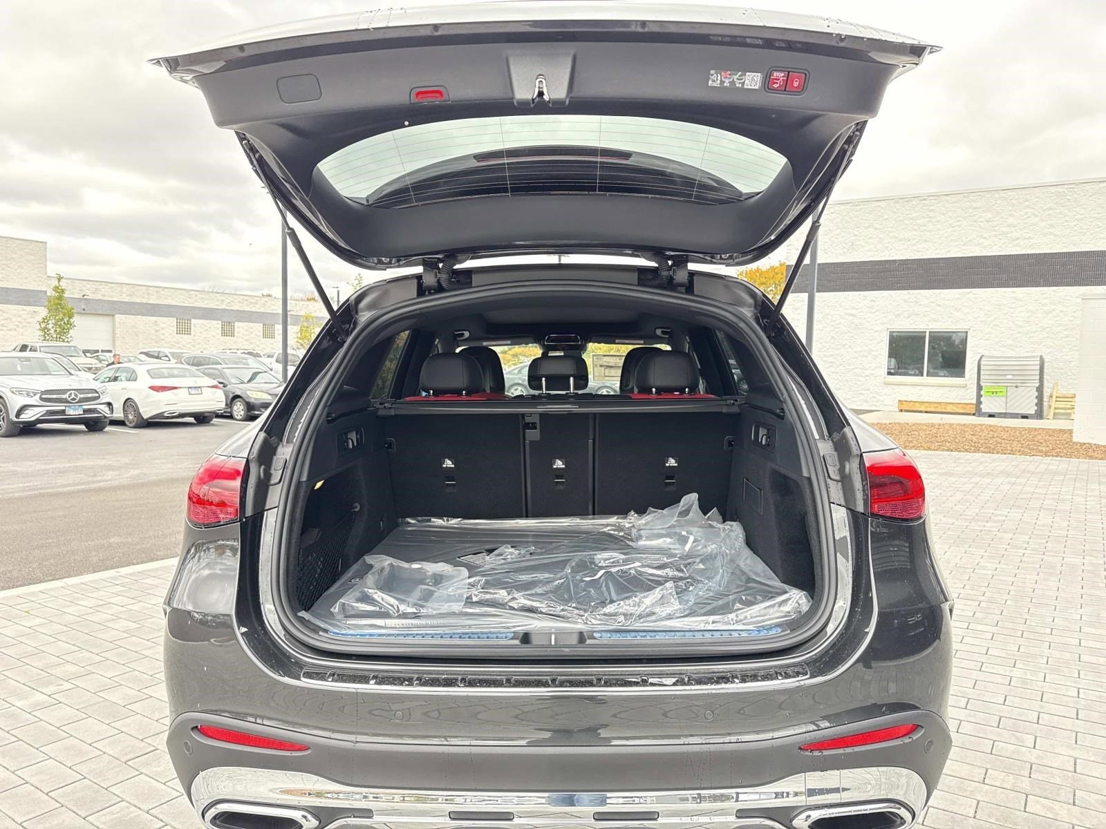 2026 MERCEDES-BENZ GLC-CLASS - Image 12