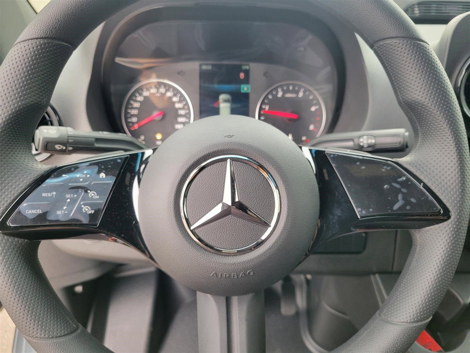2025 MERCEDES-BENZ SPRINTER - Image 30