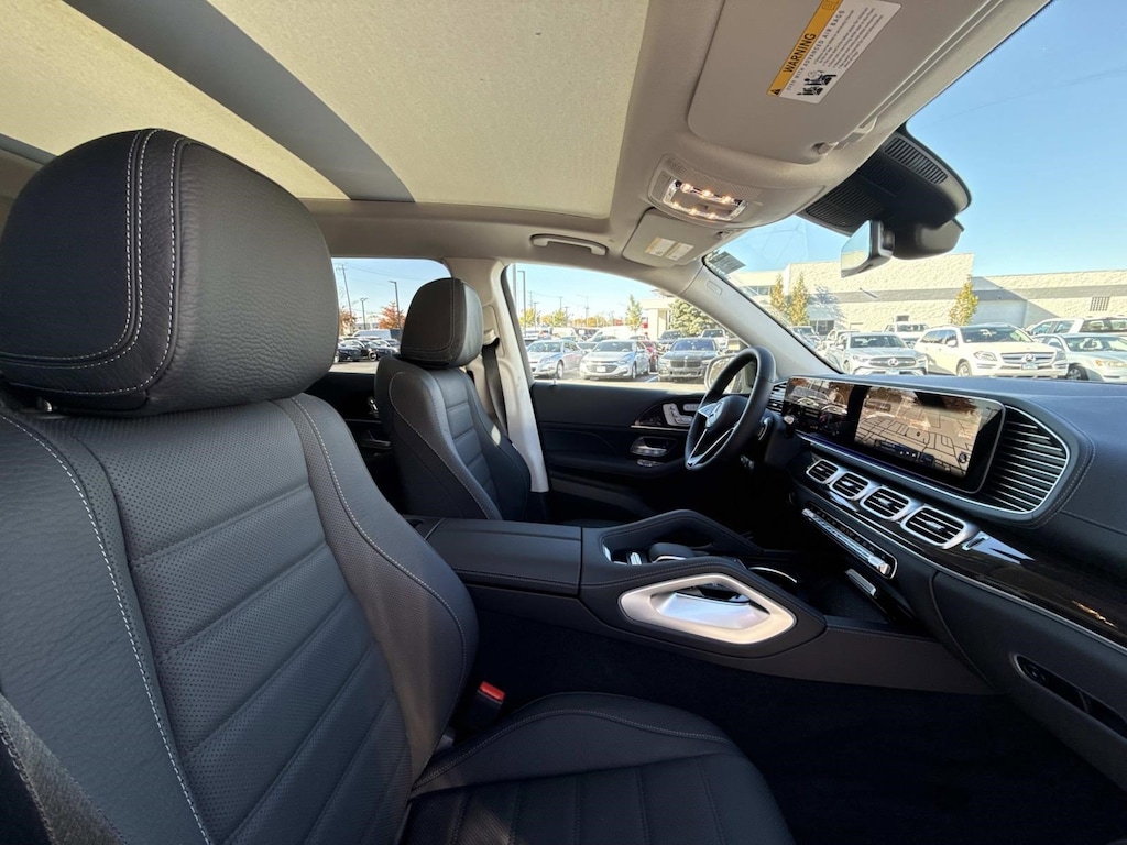 New 2026 Mercedes-Benz GLS 450 4MATIC SUV