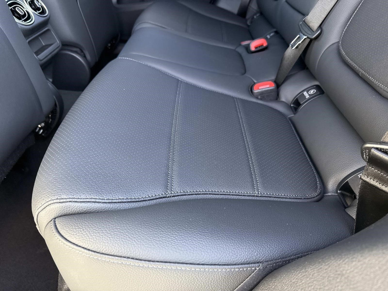 2026 MERCEDES-BENZ GLC-CLASS - Image 14