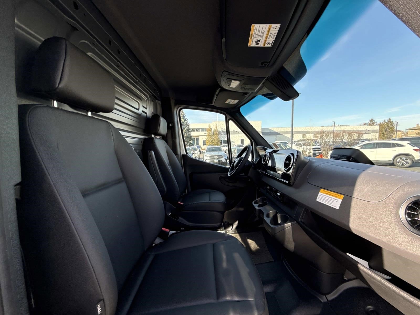 2026 MERCEDES-BENZ SPRINTER - Image 5
