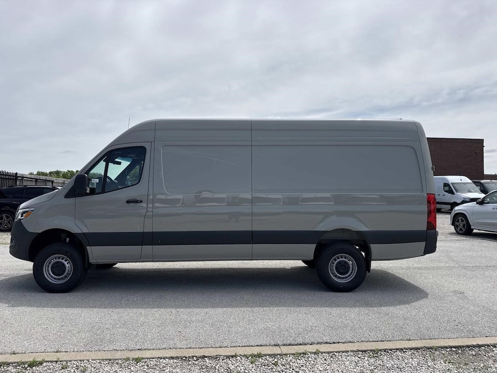 New 2026 Mercedes-Benz Sprinter 2500 High Roof 4-Cyl Diesel HO Van Cargo Van