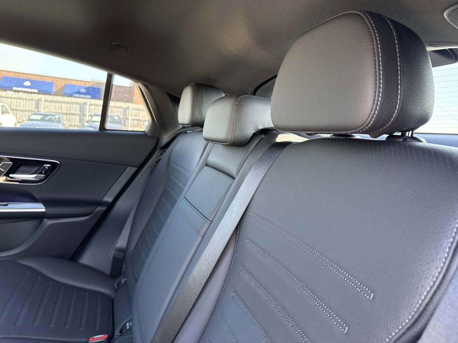 2026 MERCEDES-BENZ GLC-CLASS - Image 19