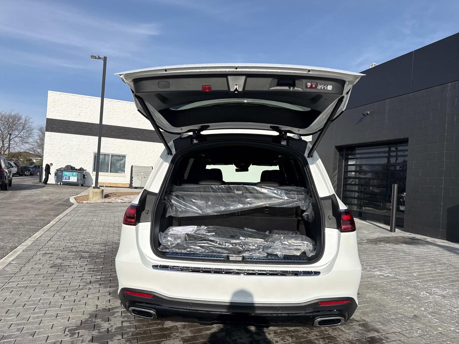 2026 MERCEDES-BENZ GLS-CLASS - Image 9