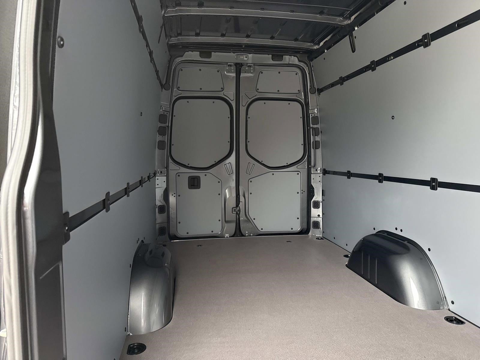 2026 MERCEDES-BENZ SPRINTER - Image 5