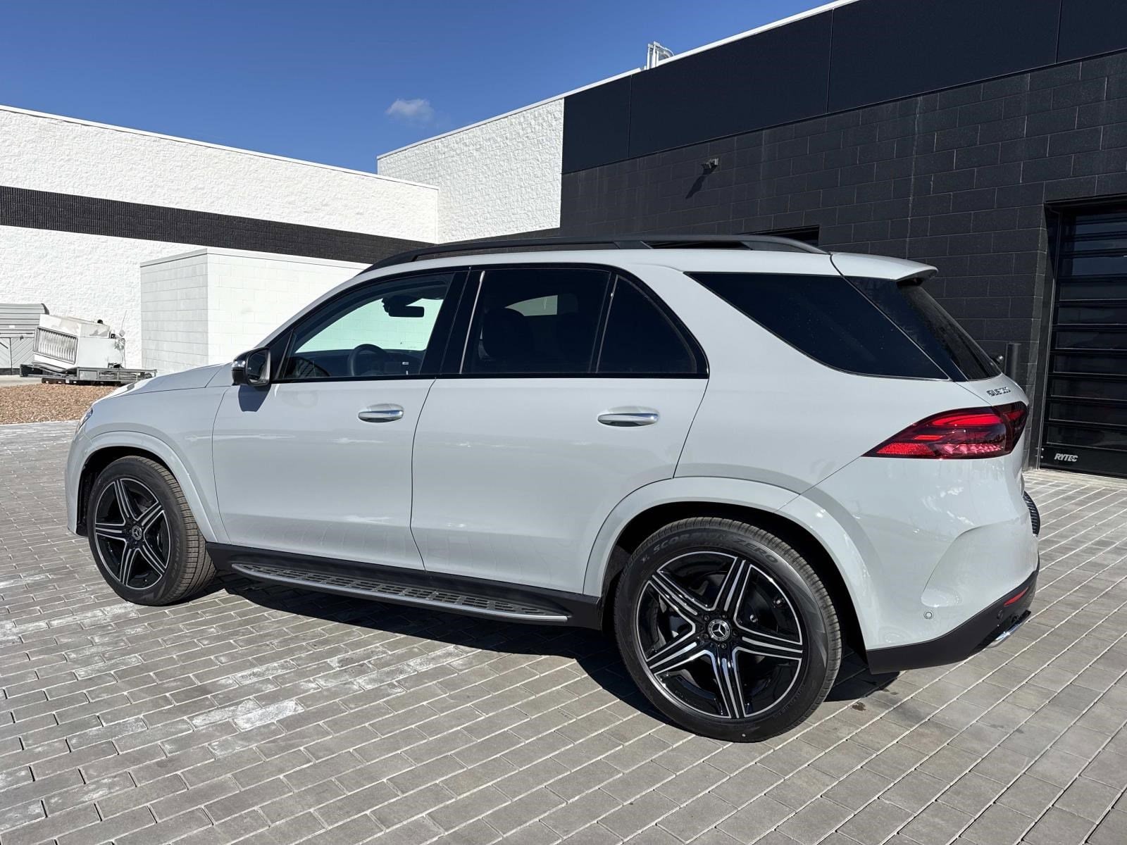 2026 MERCEDES-BENZ GLE-CLASS - Image 12