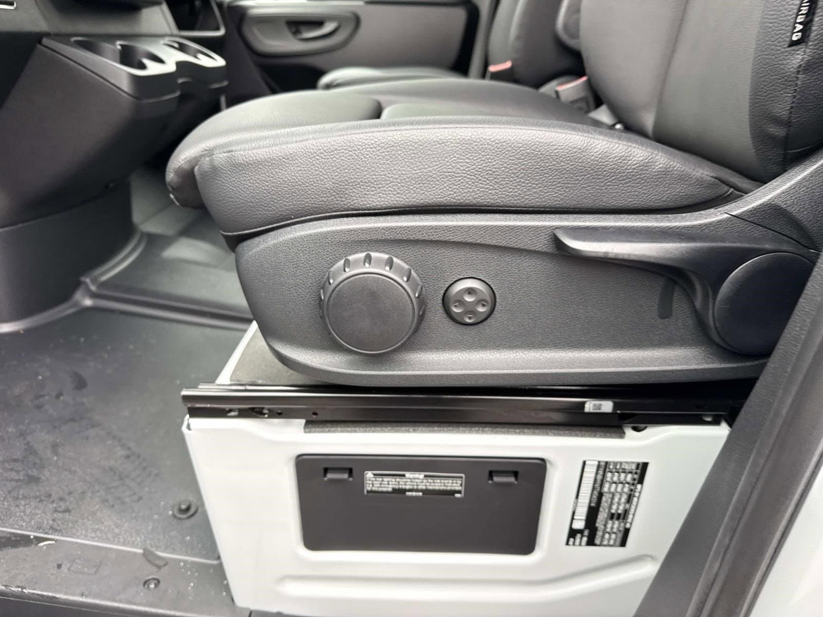 2026 MERCEDES-BENZ SPRINTER - Image 17