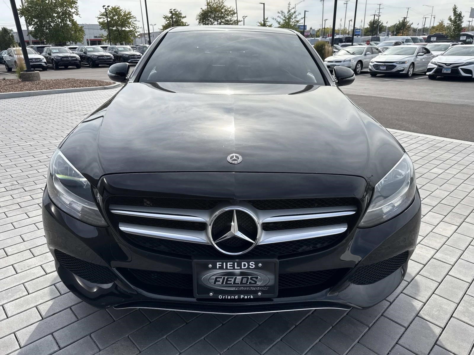 2018 Mercedes Benz C 300 4MATIC photo 2