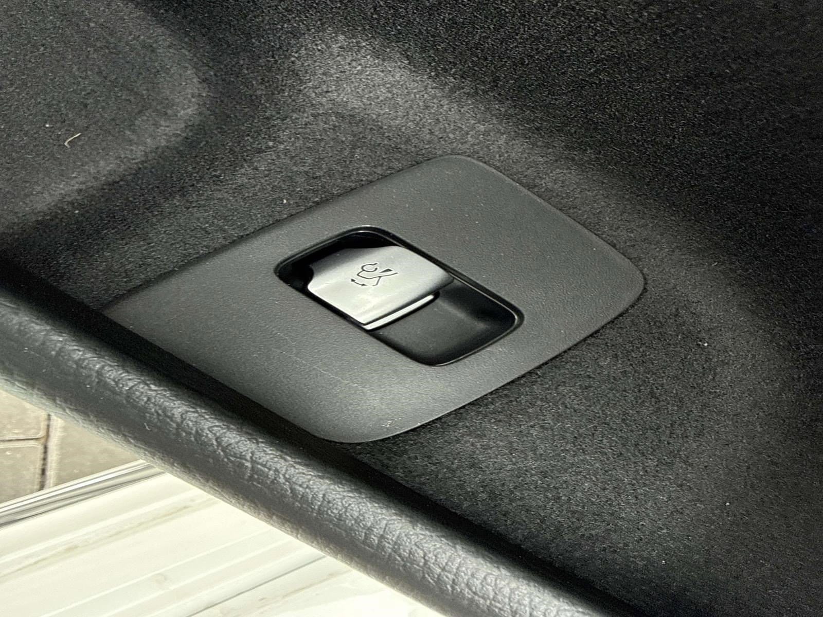 2026 MERCEDES-BENZ E-CLASS - Image 26