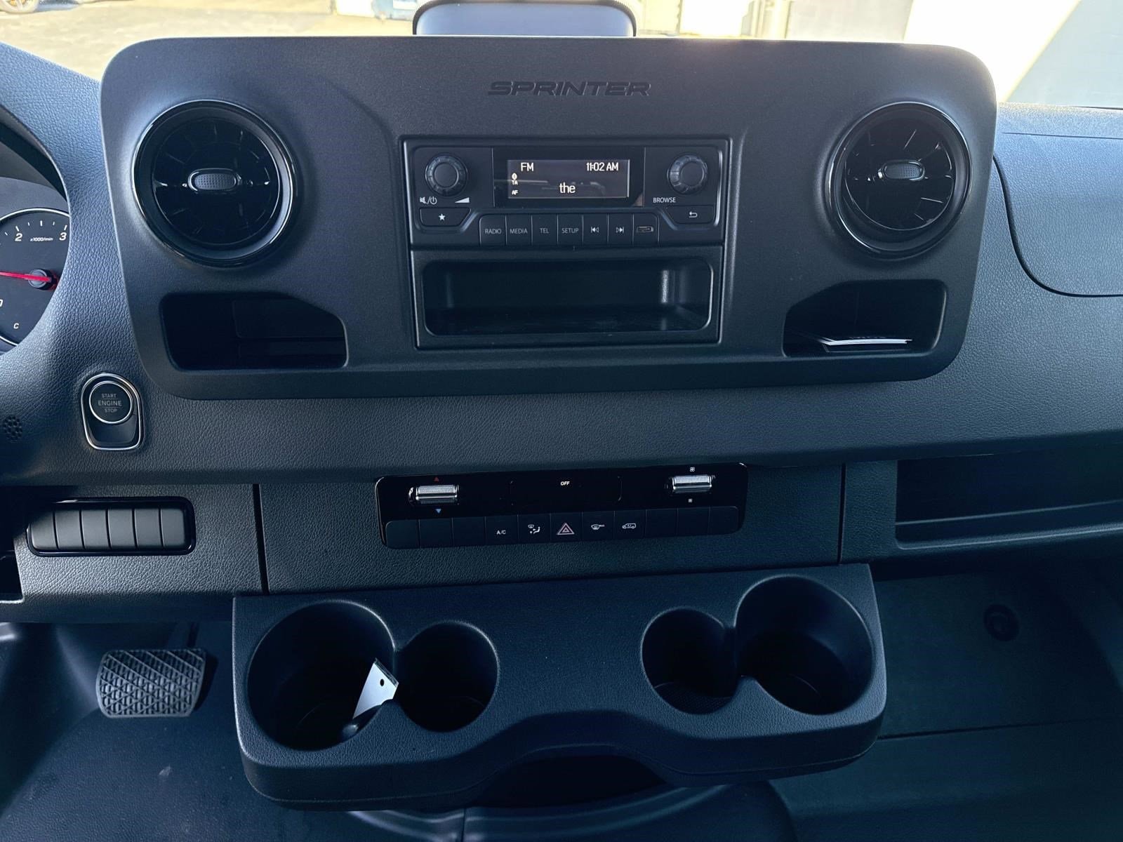 2025 MERCEDES-BENZ SPRINTER - Image 24