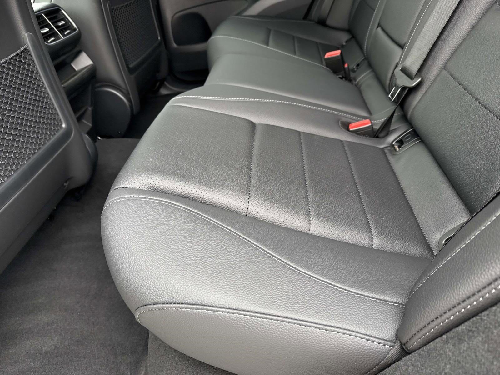 2026 MERCEDES-BENZ GLE-CLASS - Image 18