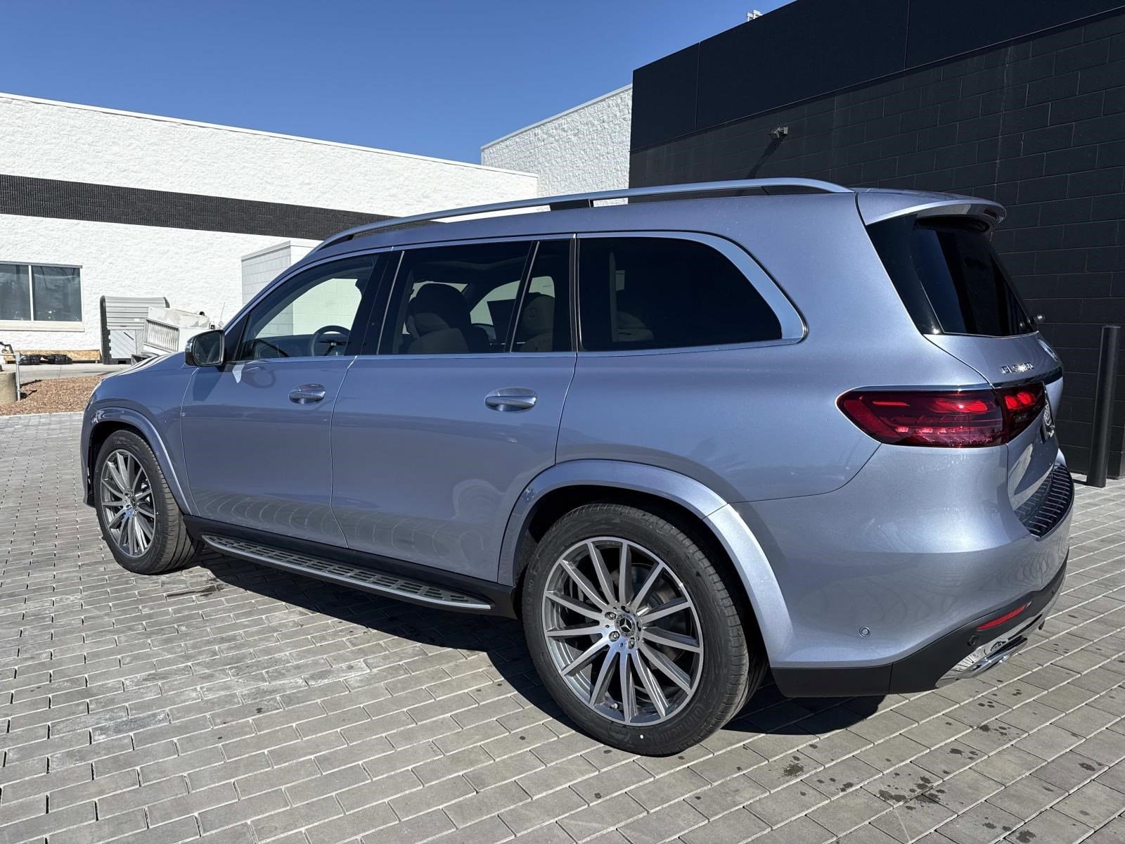 2026 MERCEDES-BENZ GLS-CLASS - Image 12