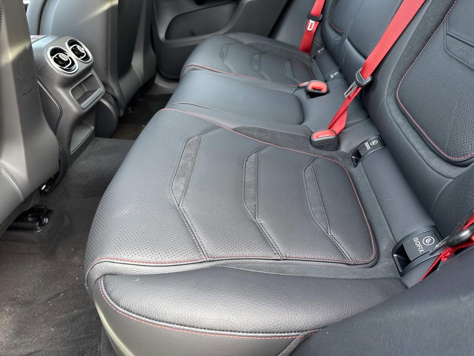 2026 MERCEDES-BENZ GLC-CLASS - Image 17