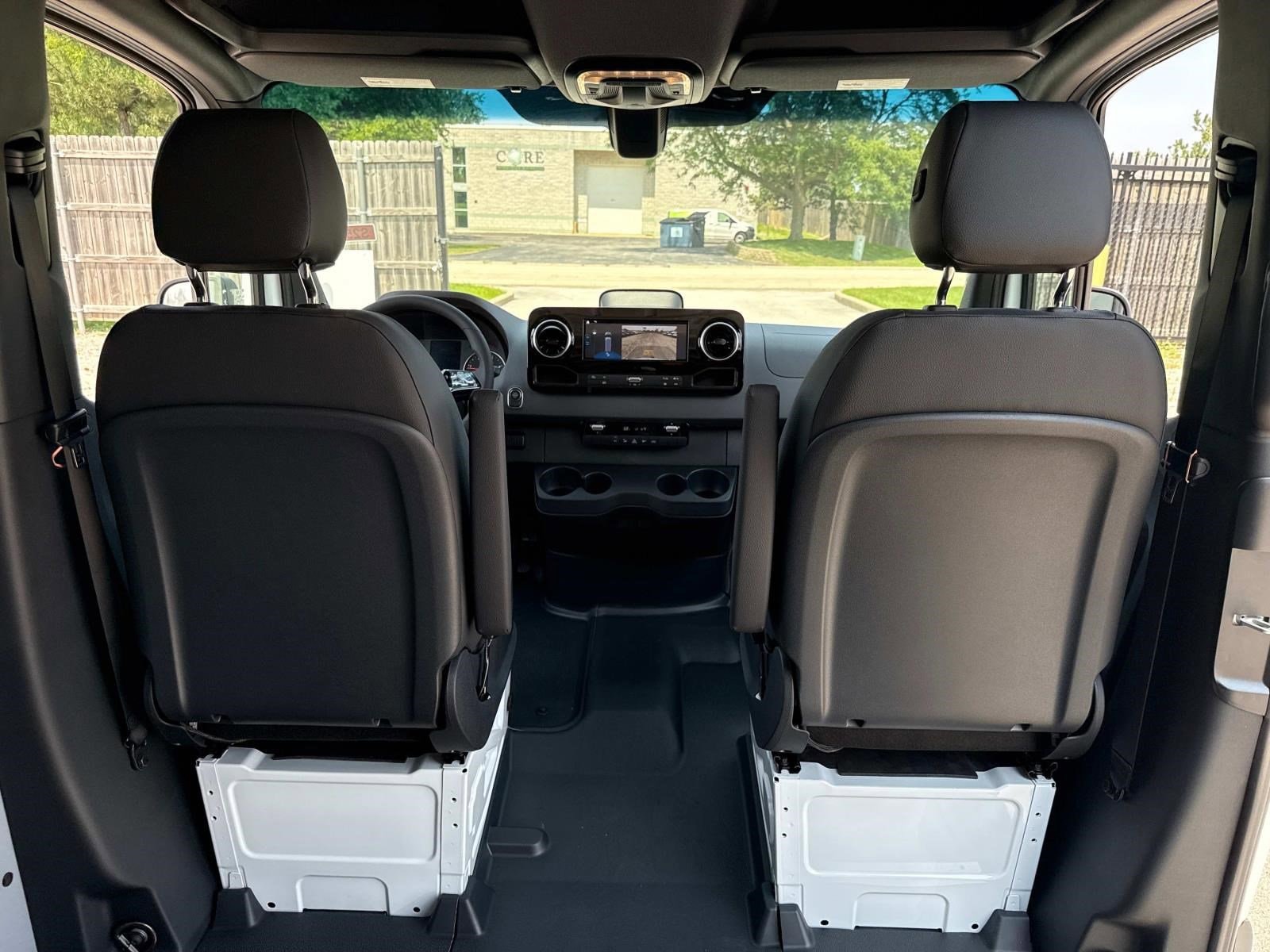 2025 MERCEDES-BENZ SPRINTER - Image 8