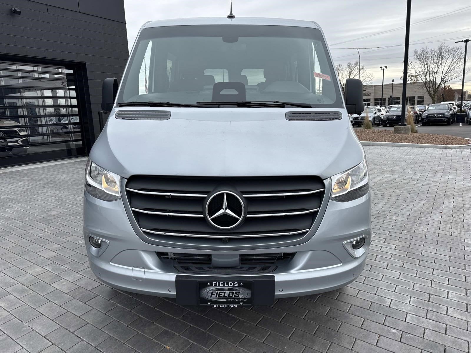 2026 MERCEDES-BENZ SPRINTER - Image 2