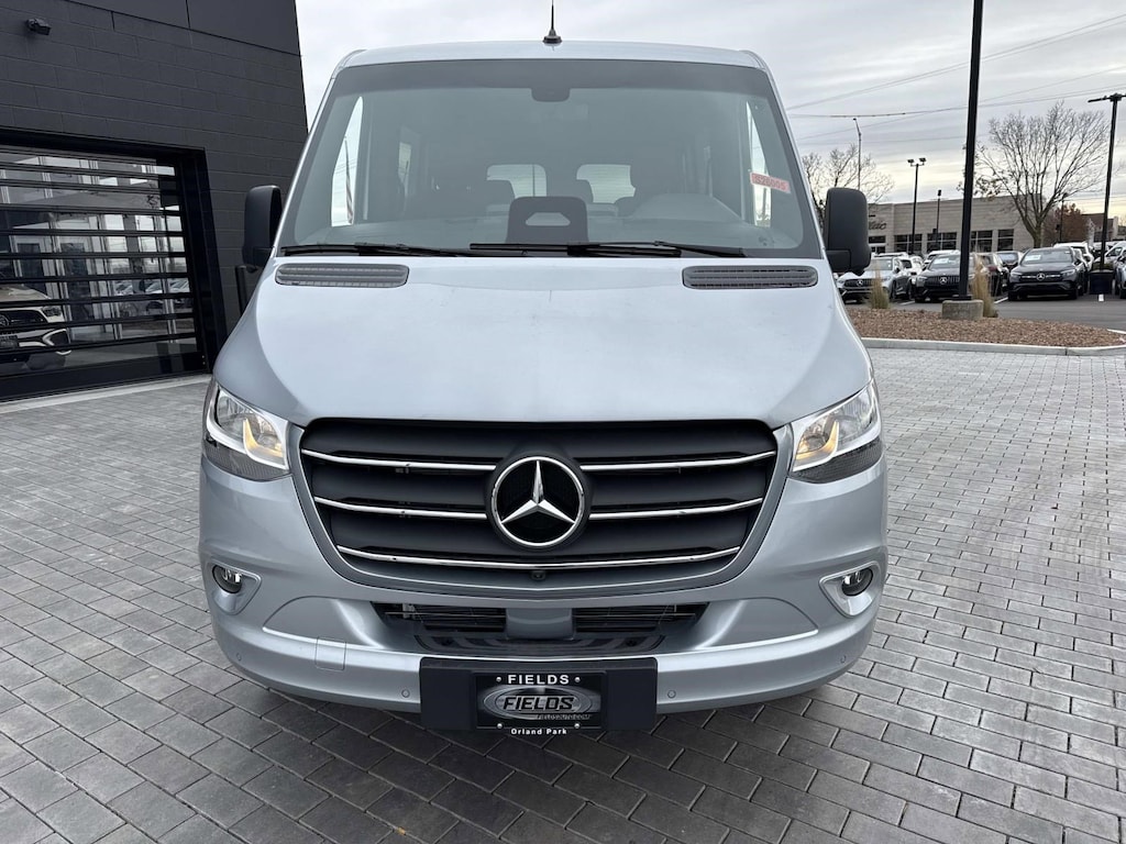 New 2026 Mercedes-Benz Sprinter 2500 Standard Roof 4-Cyl Diesel HO Van Crew Van