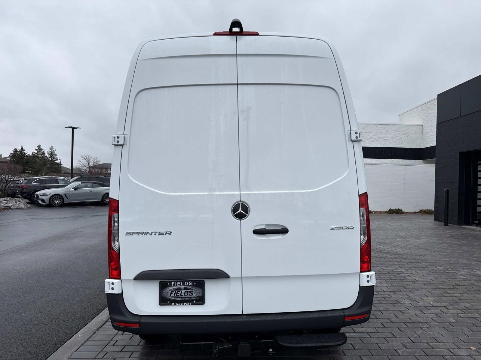 2026 MERCEDES-BENZ SPRINTER - Image 9
