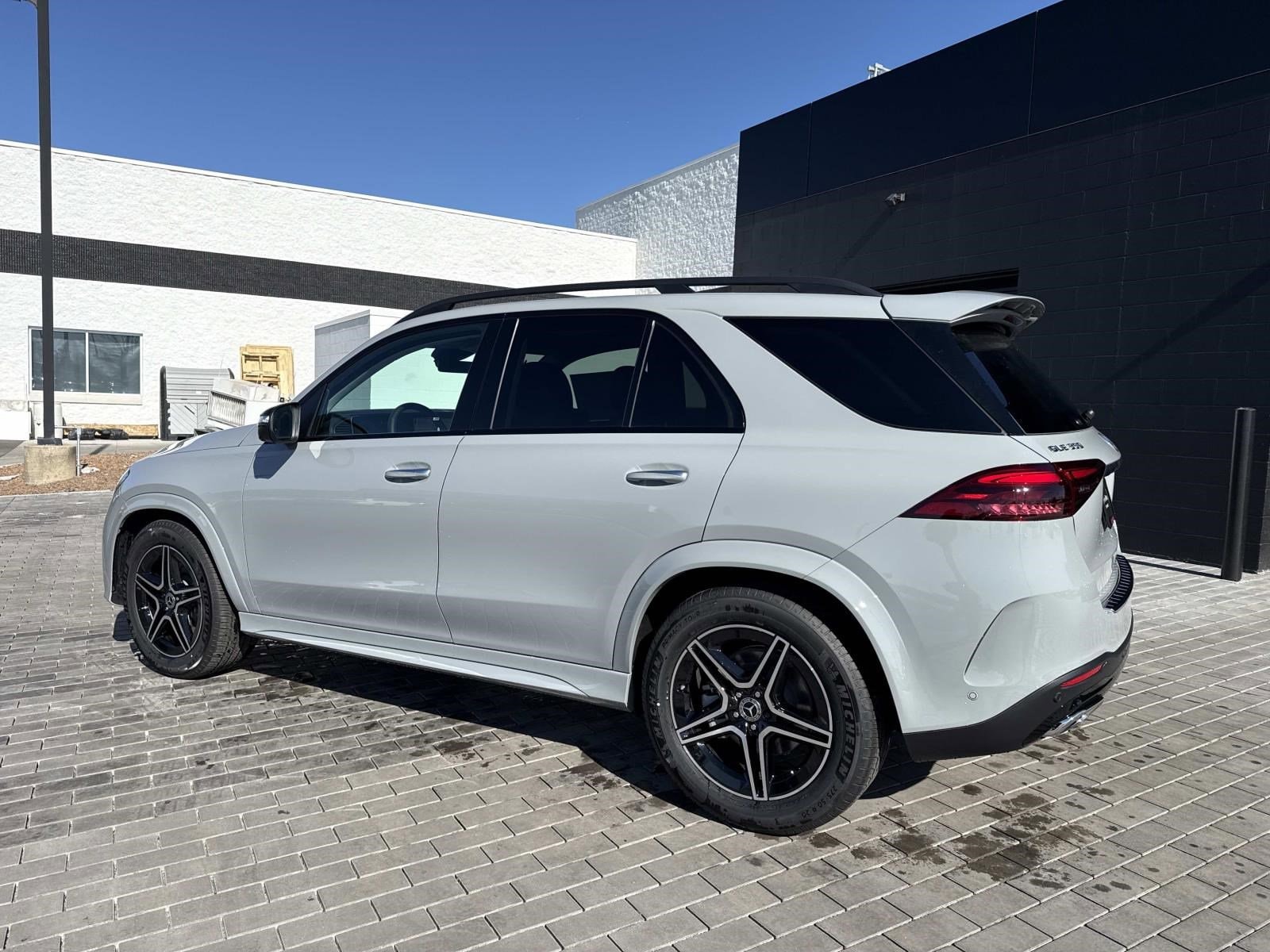 2026 MERCEDES-BENZ GLE-CLASS - Image 10