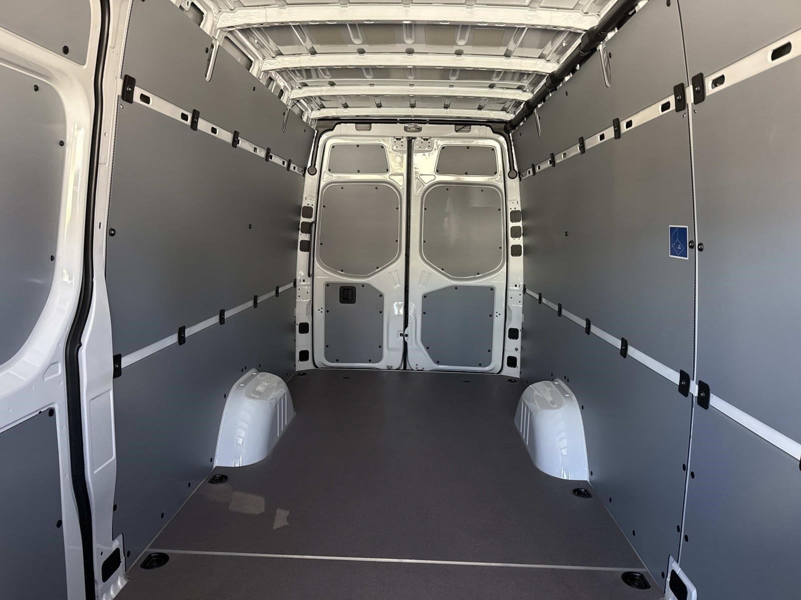 2026 MERCEDES-BENZ SPRINTER - Image 24