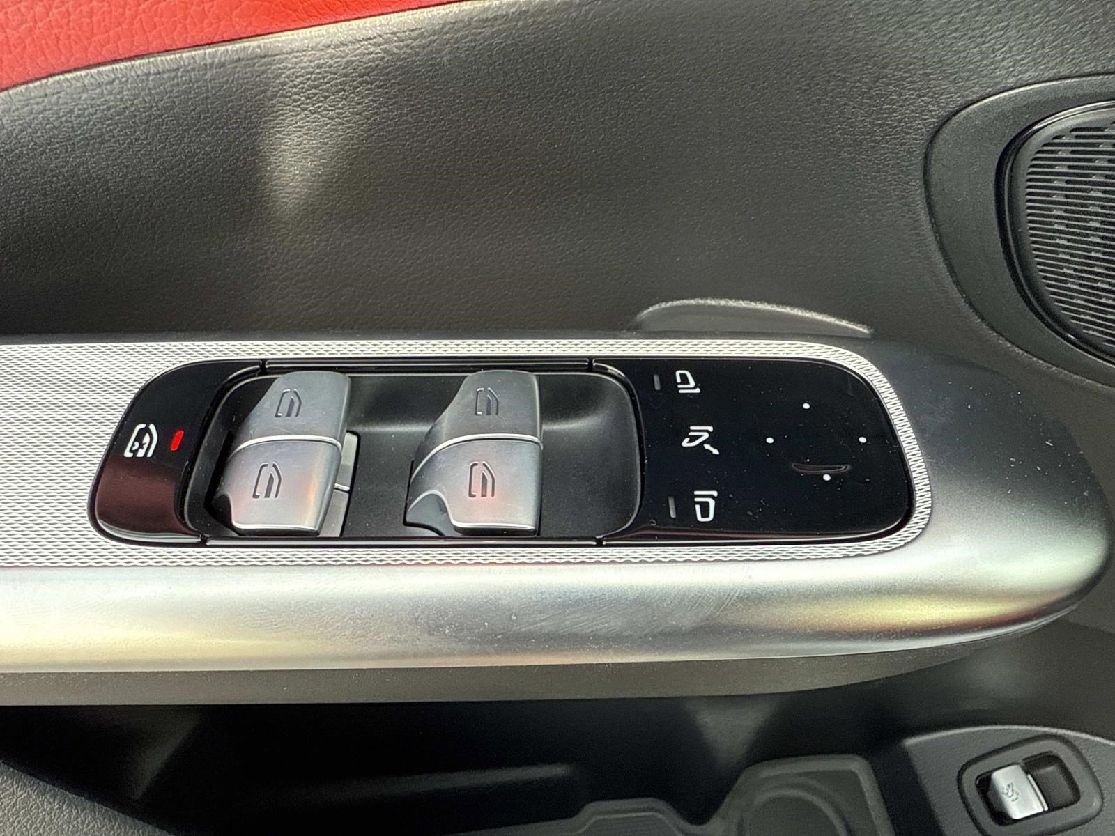 2025 MERCEDES-BENZ GLC-CLASS - Image 25