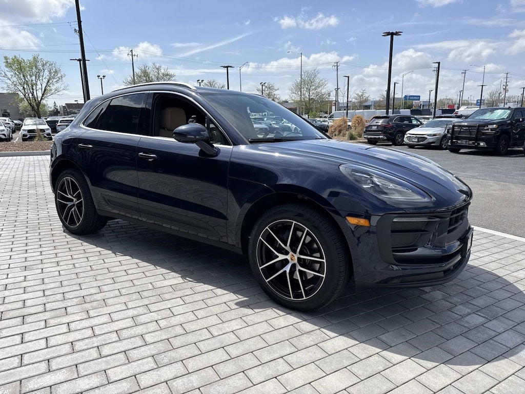 Used 2023 Porsche Macan T SUV