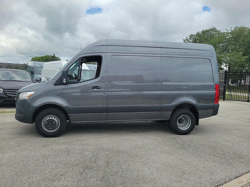 New 2024 Mercedes-Benz Sprinter 4500 Standard Roof 4-Cyl Diesel HO Van Cargo Van