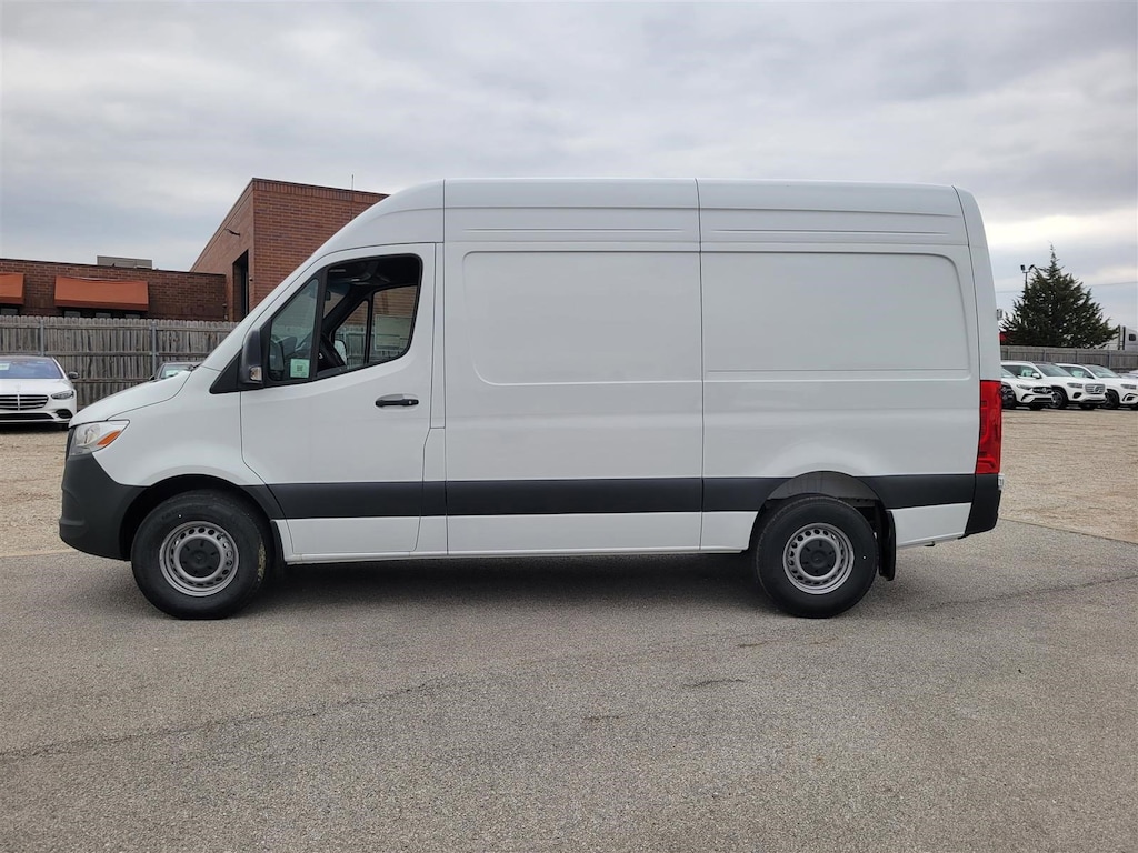 New 2025 Mercedes-Benz Sprinter 2500 Standard Roof 4-Cyl Diesel Van Cargo Van